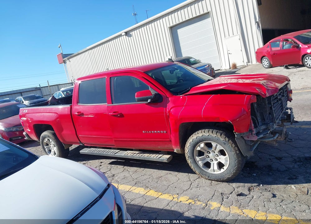 2018 CHEVROLET SILVERADO 1500 2LT VIN: 3GCUKREC3JG326729