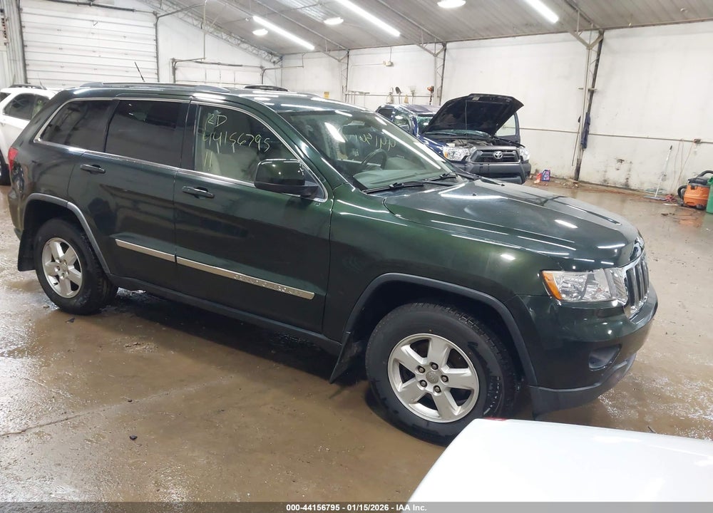 2011 JEEP GRAND CHEROKEE LAREDO VIN: 1J4RR4GG5BC540575