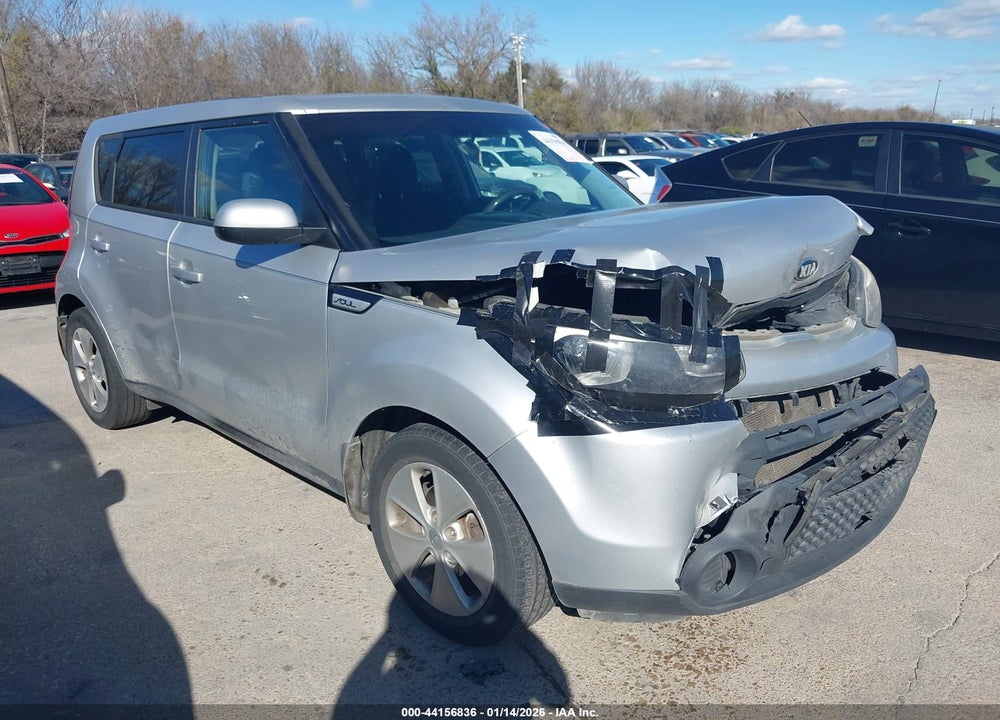 2015 KIA SOUL VIN: KNDJN2A28F7789810