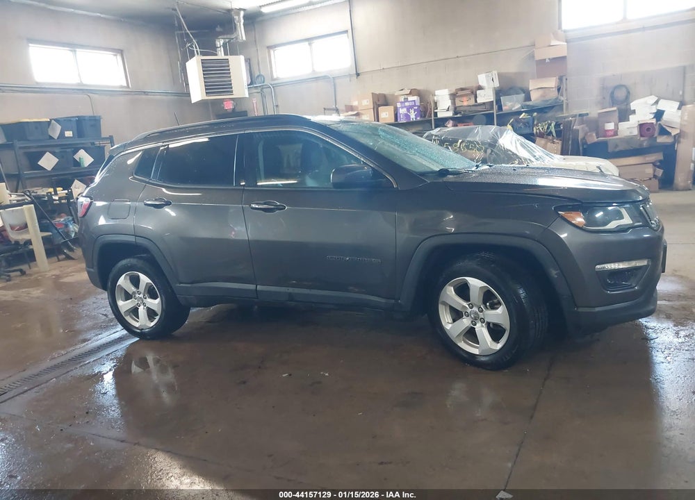 2018 JEEP COMPASS LATITUDE 4X4 VIN: 3C4NJDBB0JT393057