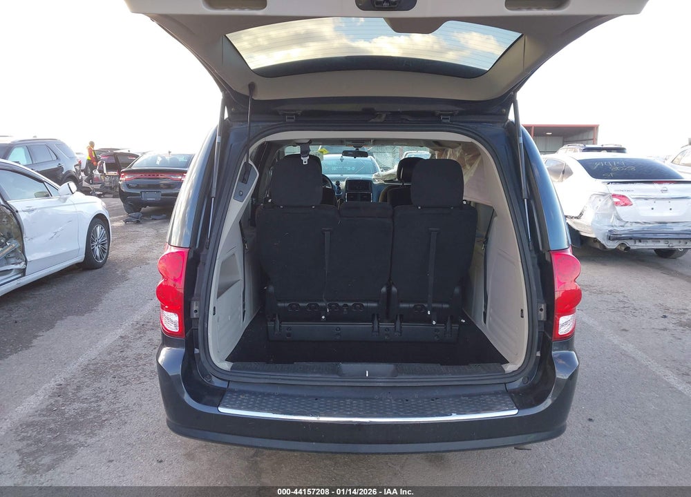 2014 DODGE GRAND CARAVAN SXT VIN: 2C4RDGCG6ER152701