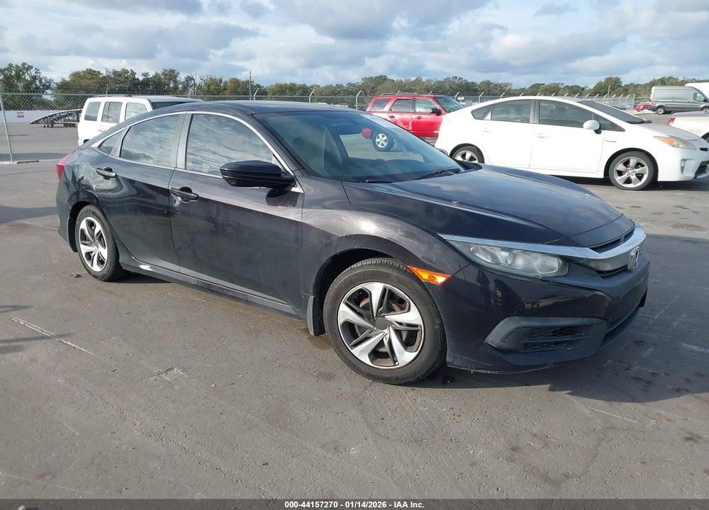 2018 HONDA CIVIC LX VIN: 19XFC2F53JE042641