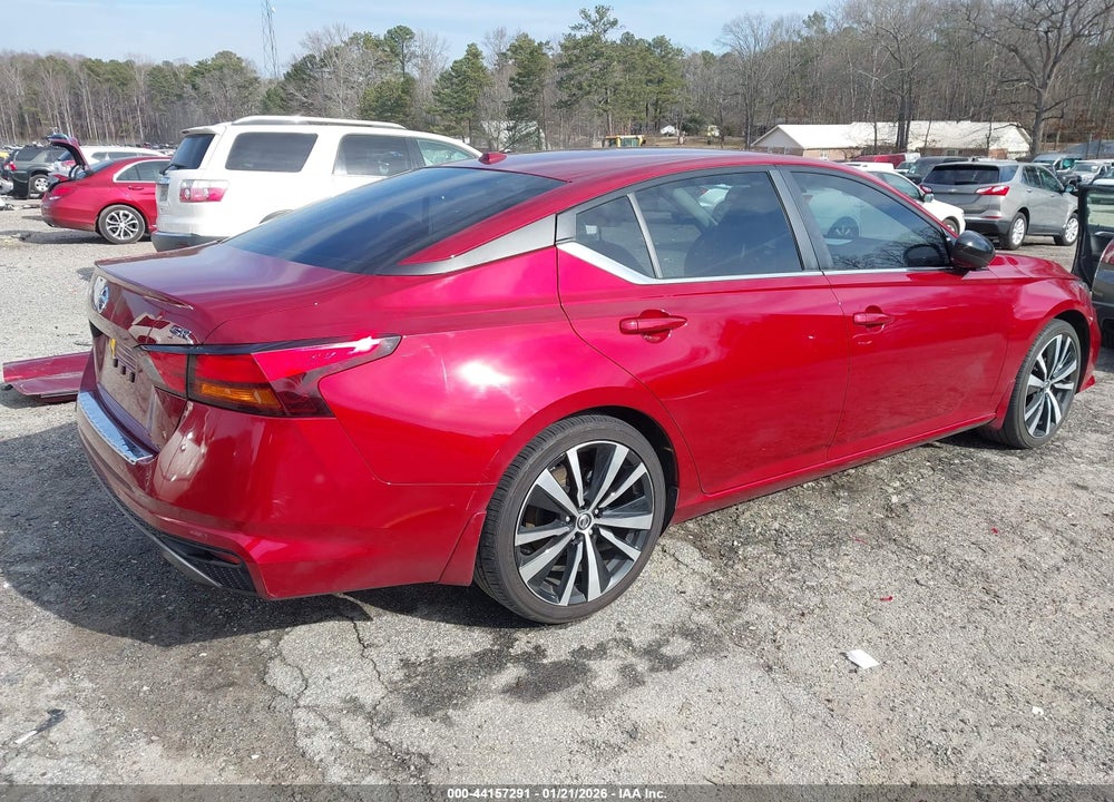 2022 NISSAN ALTIMA SR FWD VIN: 1N4BL4CV1NN365995