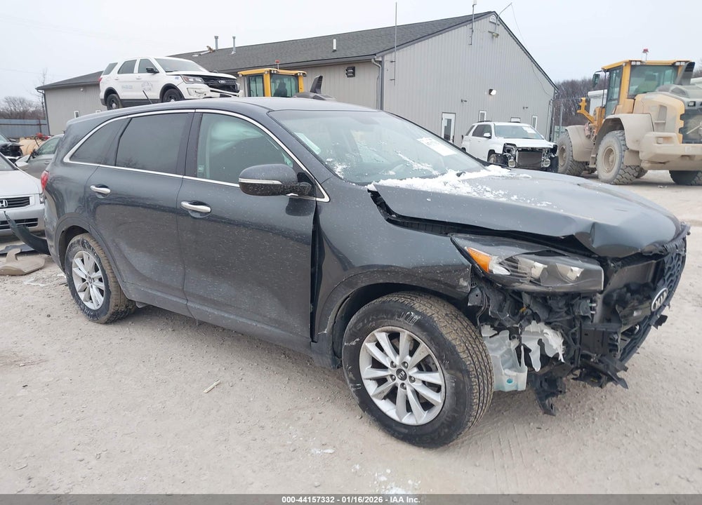 2020 KIA SORENTO 2.4L LX VIN: 5XYPG4A30LG624003
