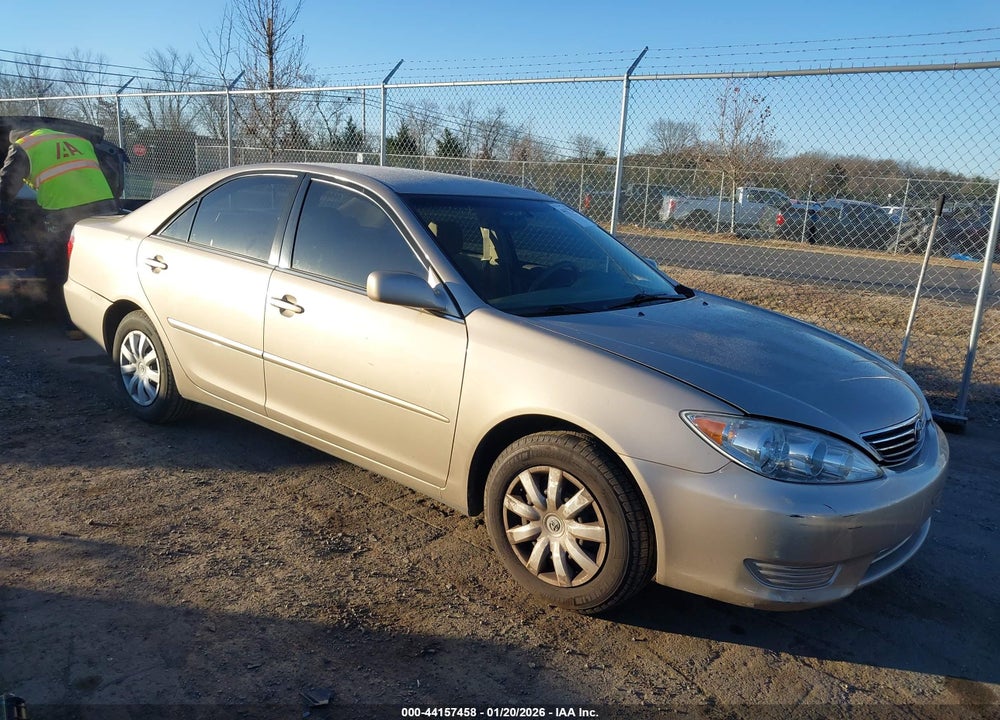 2005 TOYOTA CAMRY LE VIN: 4T1BE30K95U513529