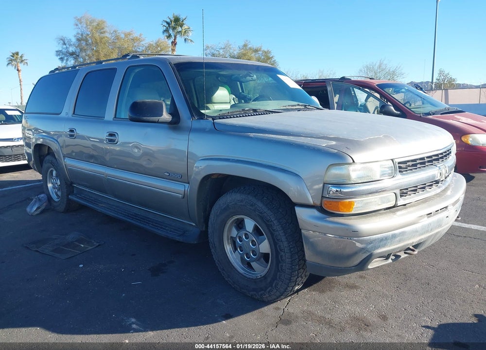 2000 CHEVROLET SUBURBAN 1500 LT VIN: 3GNFK16T4YG201393