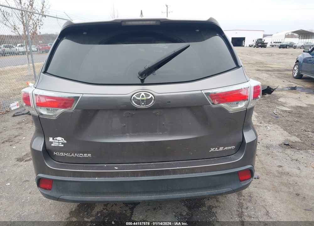 2015 TOYOTA HIGHLANDER XLE V6 VIN: 5TDJKRFH3FS167278
