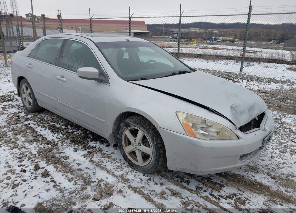 2005 HONDA ACCORD 2.4 EX VIN: 1HGCM56745A145726
