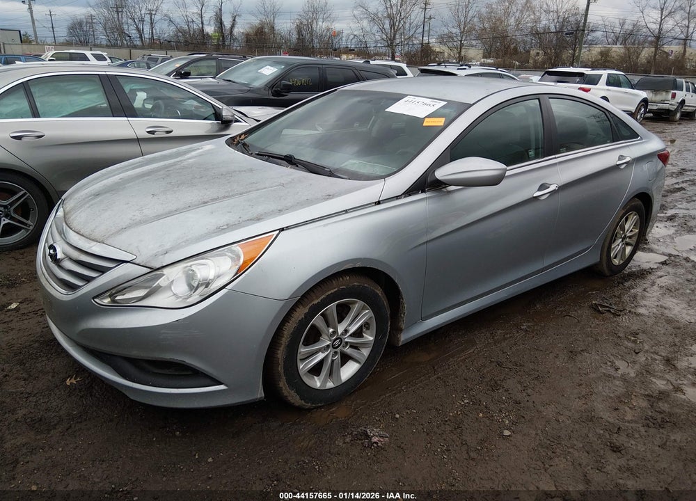 2014 HYUNDAI SONATA GLS VIN: 5NPEB4AC2EH848553