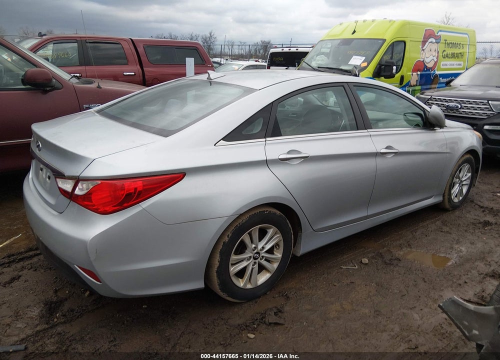 2014 HYUNDAI SONATA GLS VIN: 5NPEB4AC2EH848553
