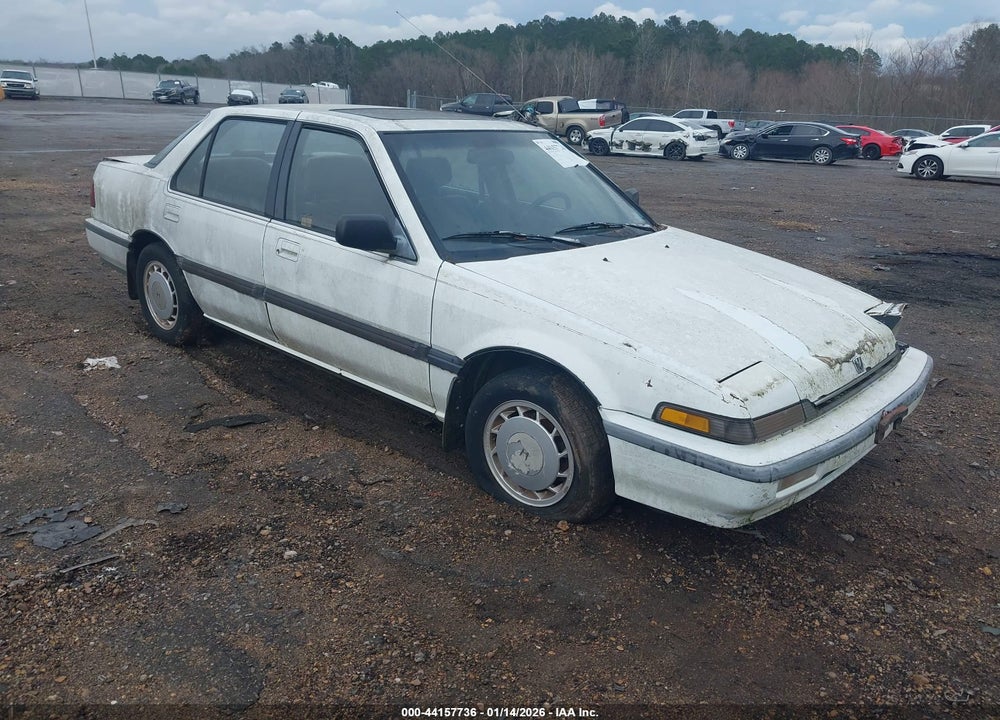 1989 HONDA ACCORD LXI VIN: JHMCA5648KC080519