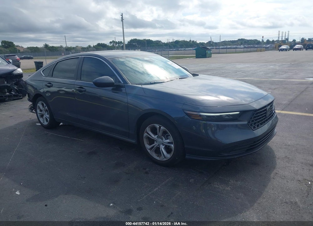 2025 HONDA ACCORD LX VIN: 1HGCY1F26SA071657