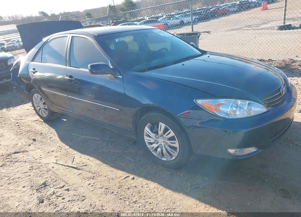 2004 TOYOTA CAMRY XLE VIN: 4T1BE32K94U305243