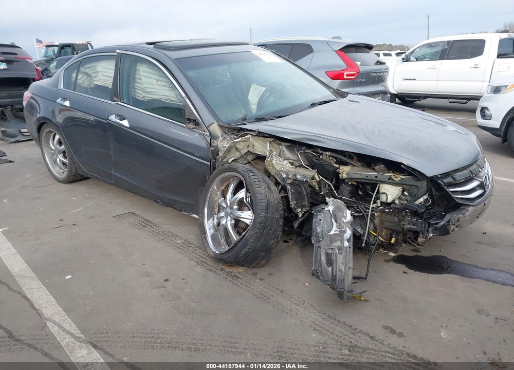2011 HONDA ACCORD 3.5 EX-L VIN: 1HGCP3F82BA005545