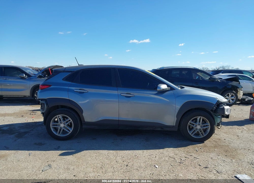 2019 HYUNDAI KONA SE VIN: KM8K12AA9KU212136