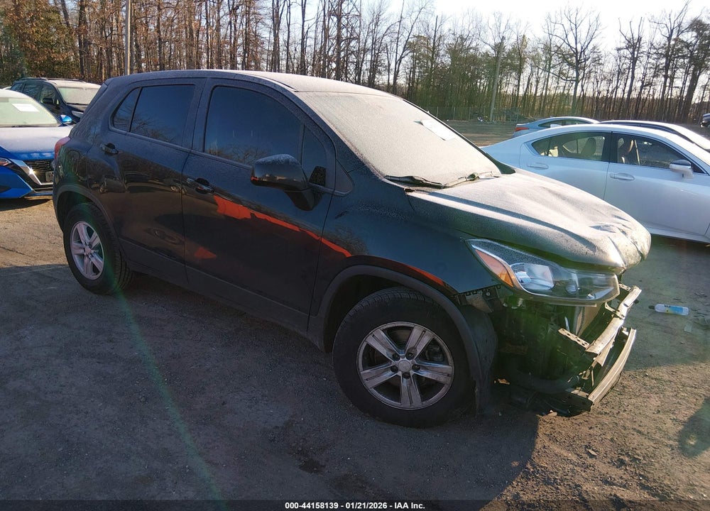 2020 CHEVROLET TRAX FWD LS VIN: 3GNCJKSB1LL283592