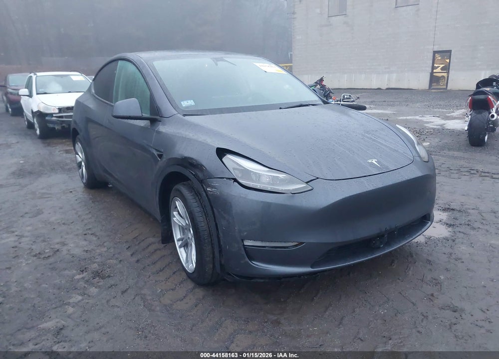 2023 TESLA MODEL Y AWD/LONG RANGE DUAL MOTOR ALL-WHEEL DRIVE VIN: 7SAYGDEE7PF977452