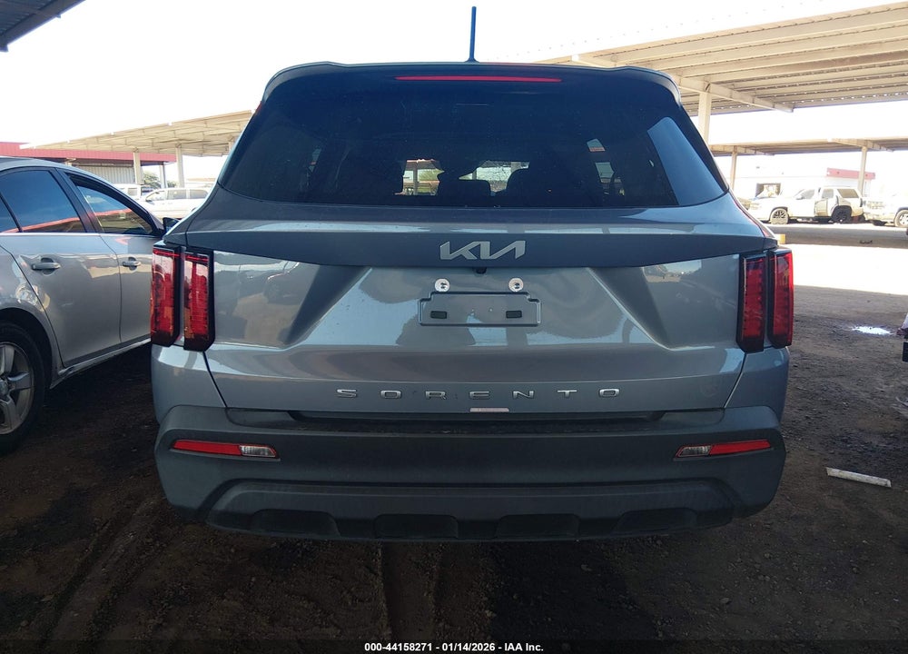 2022 KIA SORENTO LX VIN: 5XYRG4LCXNG079226