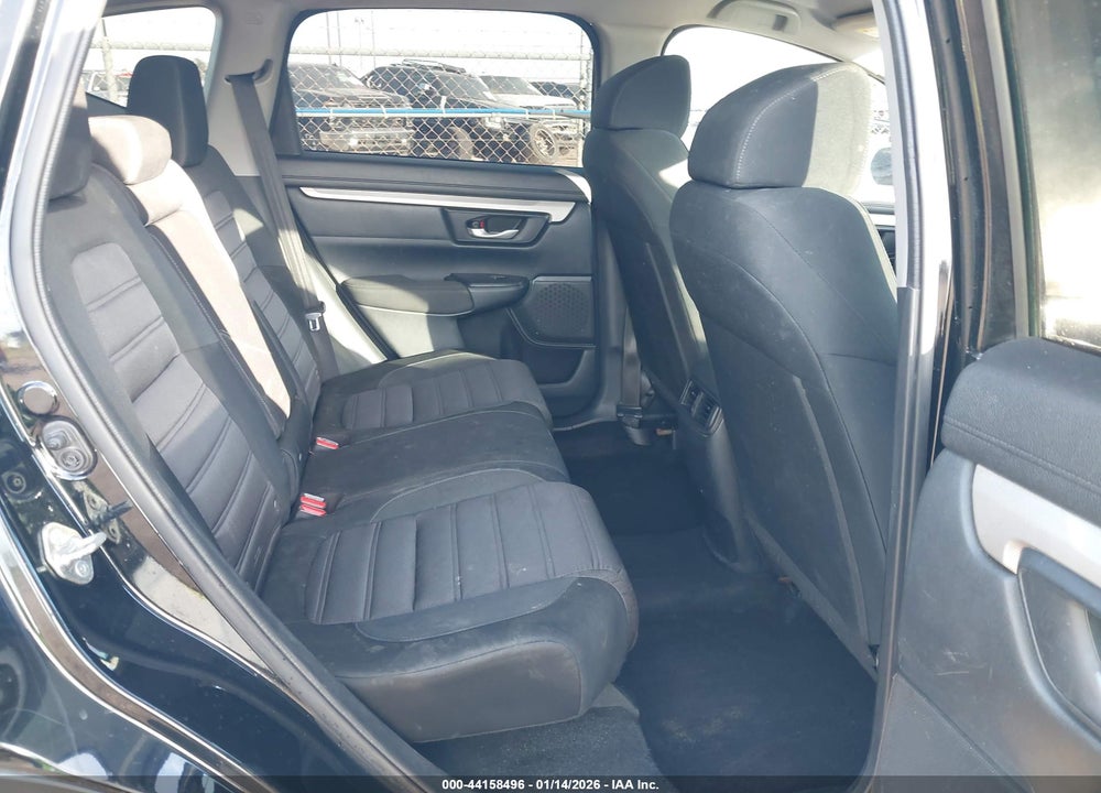 2018 HONDA CR-V LX VIN: 2HKRW5H37JH418576