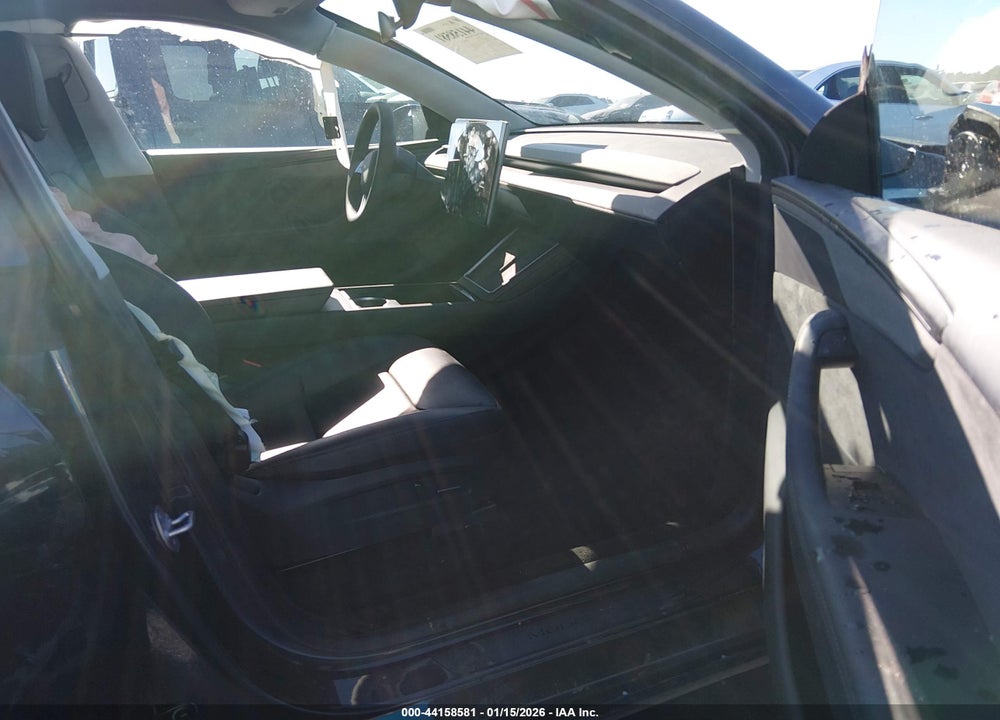 2026 TESLA MODEL Y LONG RANGE LAUNCH SERIES/PREMIUM ALL-WHEEL DRIVE VIN: 7SAYGDEE5TA412625