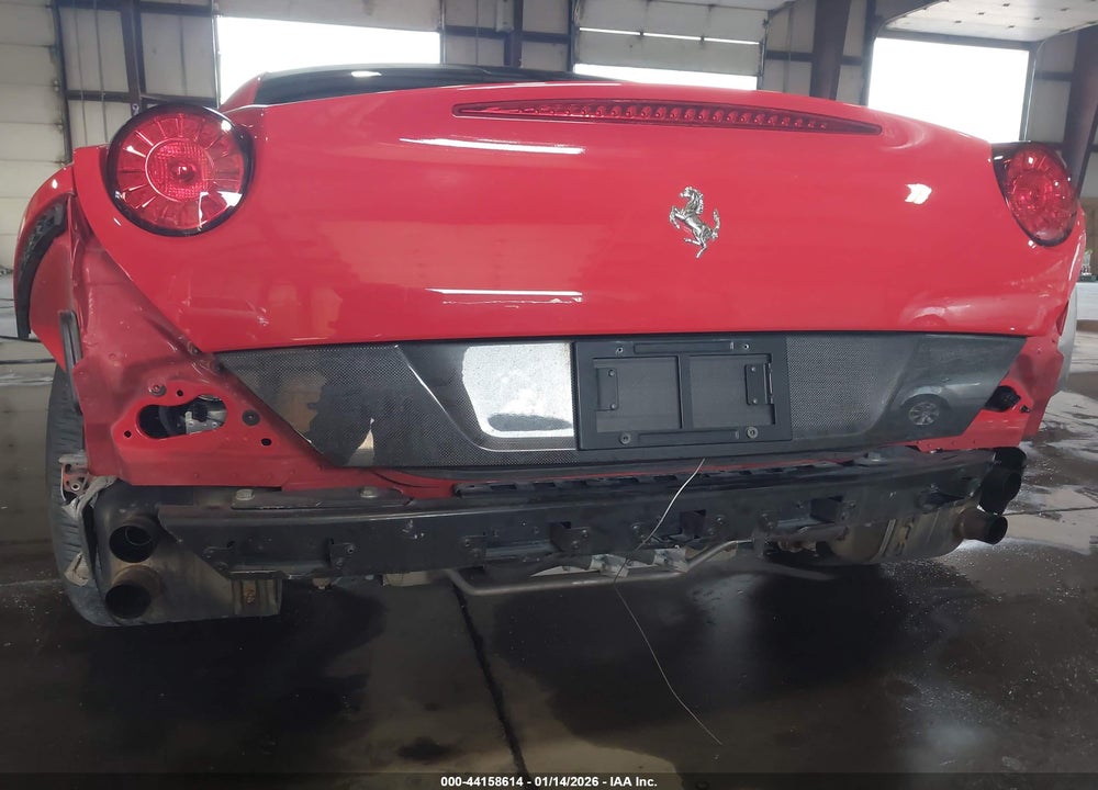 2010 FERRARI CALIFORNIA VIN: ZFF65LJA7A0176101