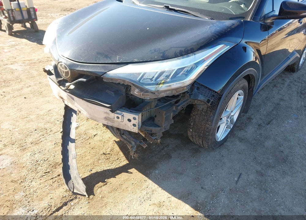 2021 TOYOTA C-HR LE VIN: NMTKHMBX2MR135145