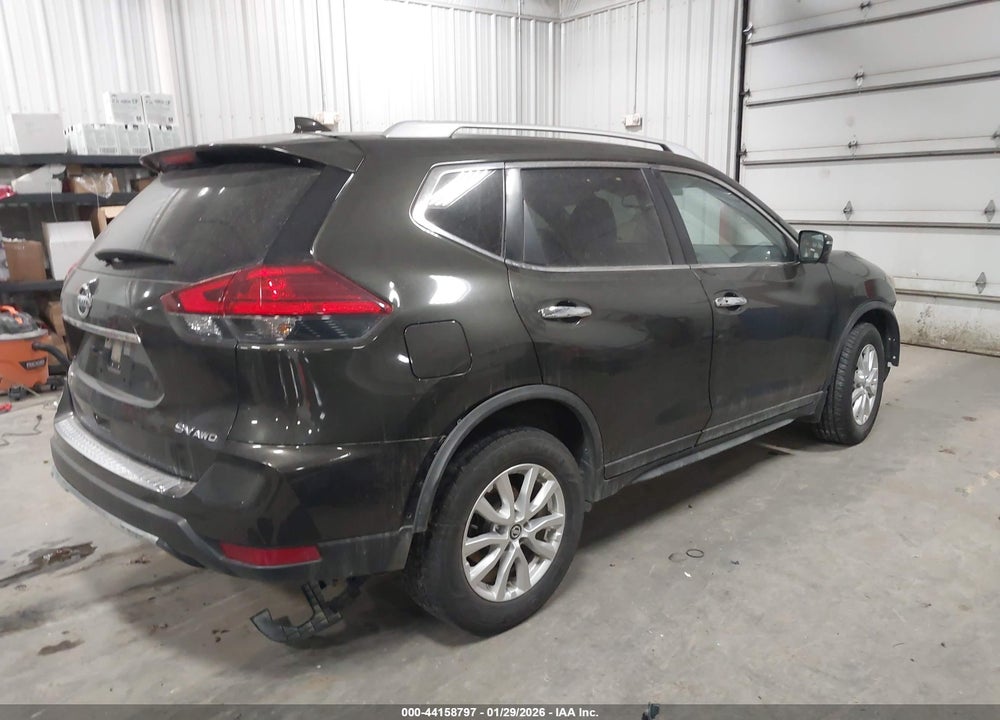 2017 NISSAN ROGUE SV VIN: JN8AT2MV8HW277926