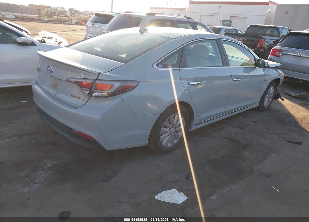 2016 HYUNDAI SONATA HYBRID SE VIN: KMHE24L17GA008558