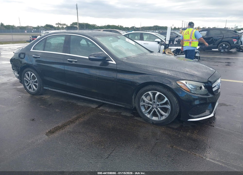 2018 MERCEDES-BENZ C 300 VIN: WDDWF4JB7JR405162