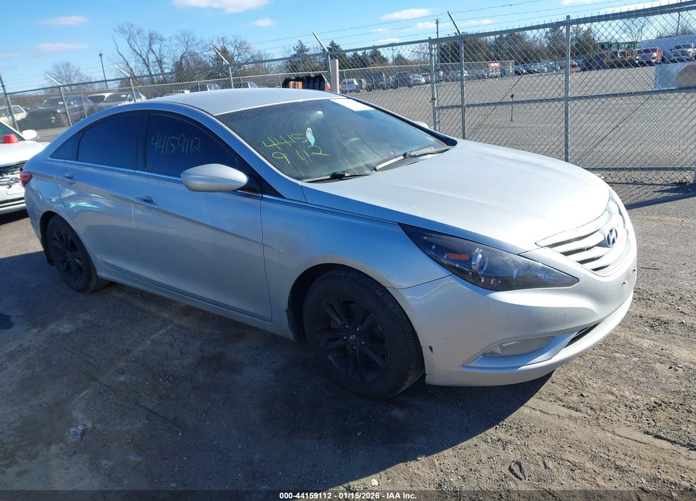 2013 HYUNDAI SONATA GLS VIN: 5NPEB4AC8DH663521
