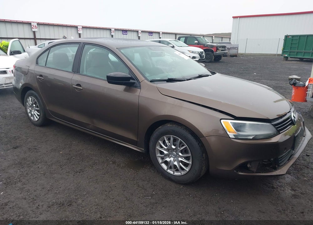 2014 VOLKSWAGEN JETTA 2.0L S VIN: 3VW2K7AJXEM239382