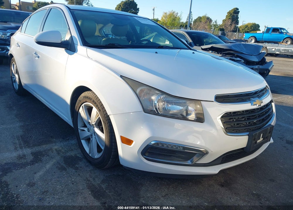 2015 CHEVROLET CRUZE VIN: 1G1P75SZ9F7253569
