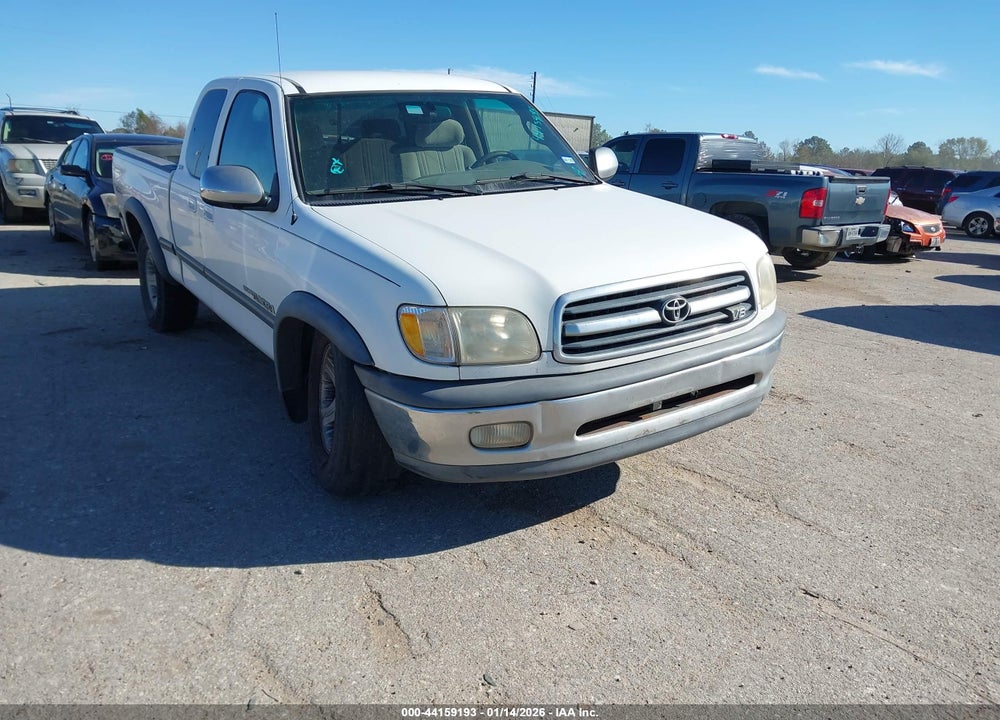 2000 TOYOTA TUNDRA SR5 V8 VIN: 5TBBT4419YS074321