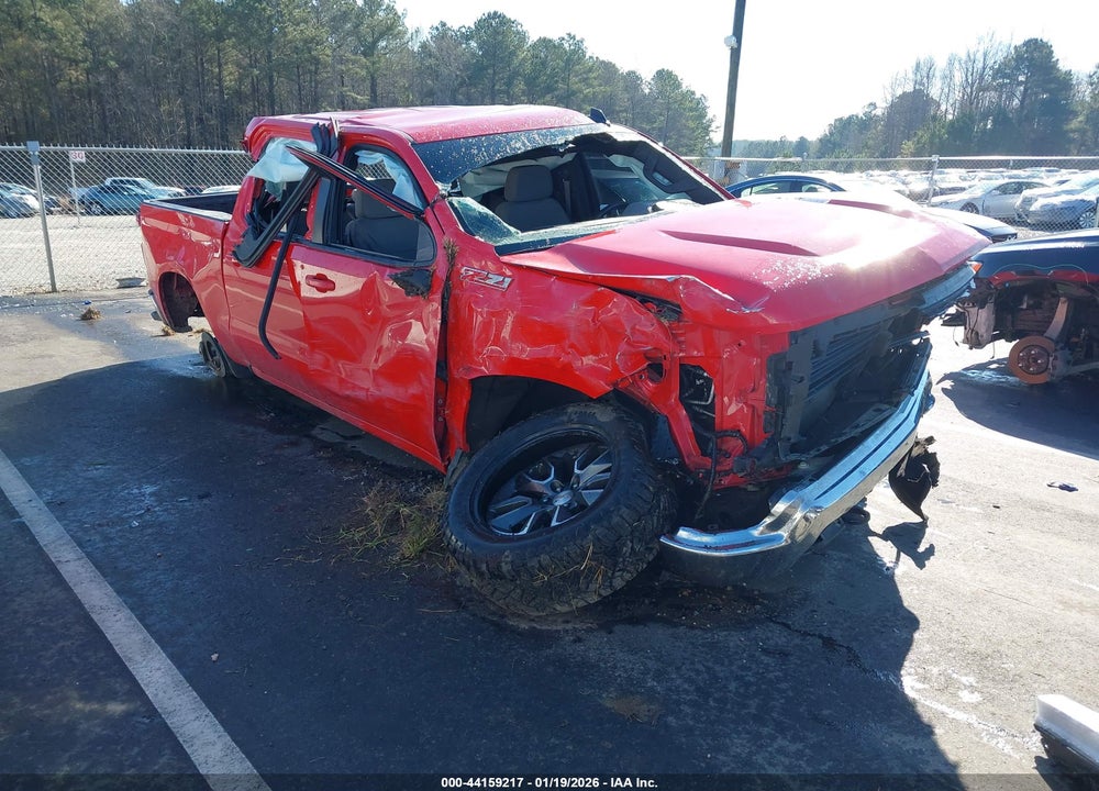 2023 CHEVROLET SILVERADO 1500 4WD  STANDARD BED LT VIN: 1GCUDDED7PZ311312
