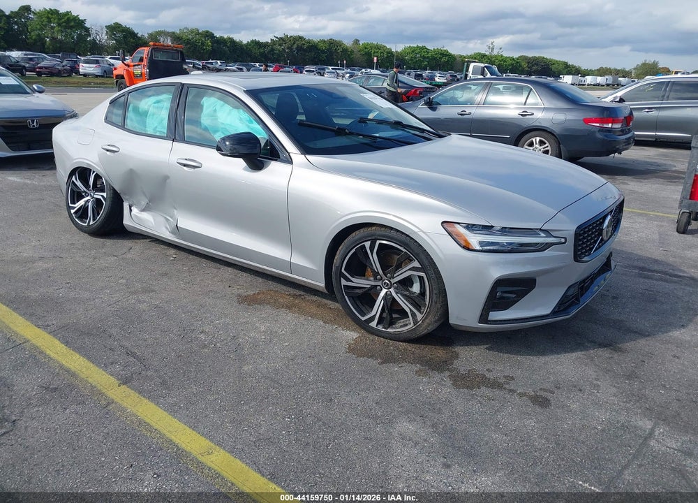 2024 VOLVO S60 B5 CORE DARK THEME VIN: 7JRL12TK7RG323146