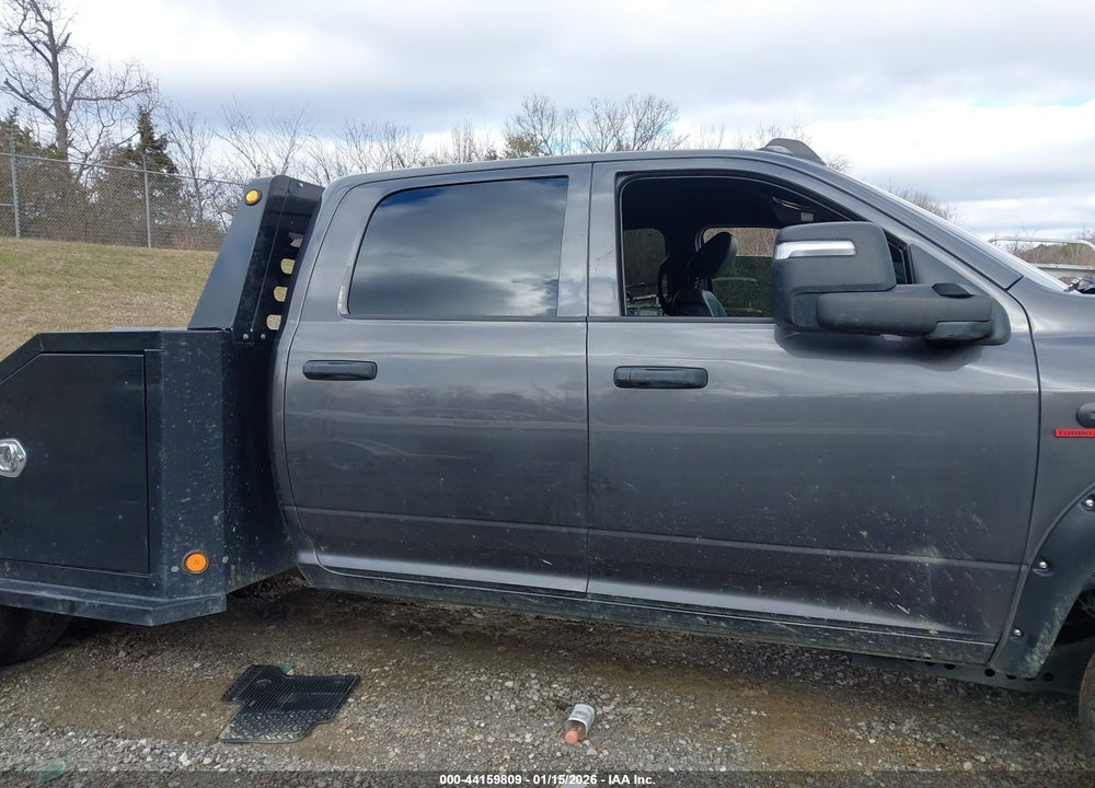 2023 RAM 3500 CHASSIS TRADESMAN/SLT/LAIE/LIMITED VIN: 3C7WRTCL8PG628212