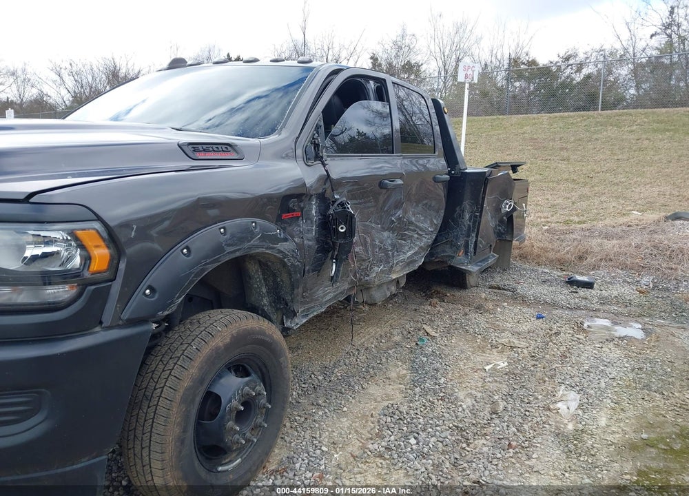 2023 RAM 3500 CHASSIS TRADESMAN/SLT/LAIE/LIMITED VIN: 3C7WRTCL8PG628212
