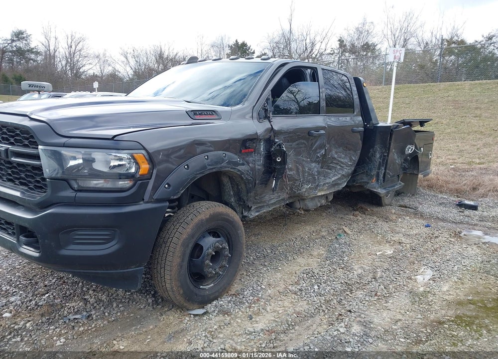 2023 RAM 3500 CHASSIS TRADESMAN/SLT/LAIE/LIMITED VIN: 3C7WRTCL8PG628212