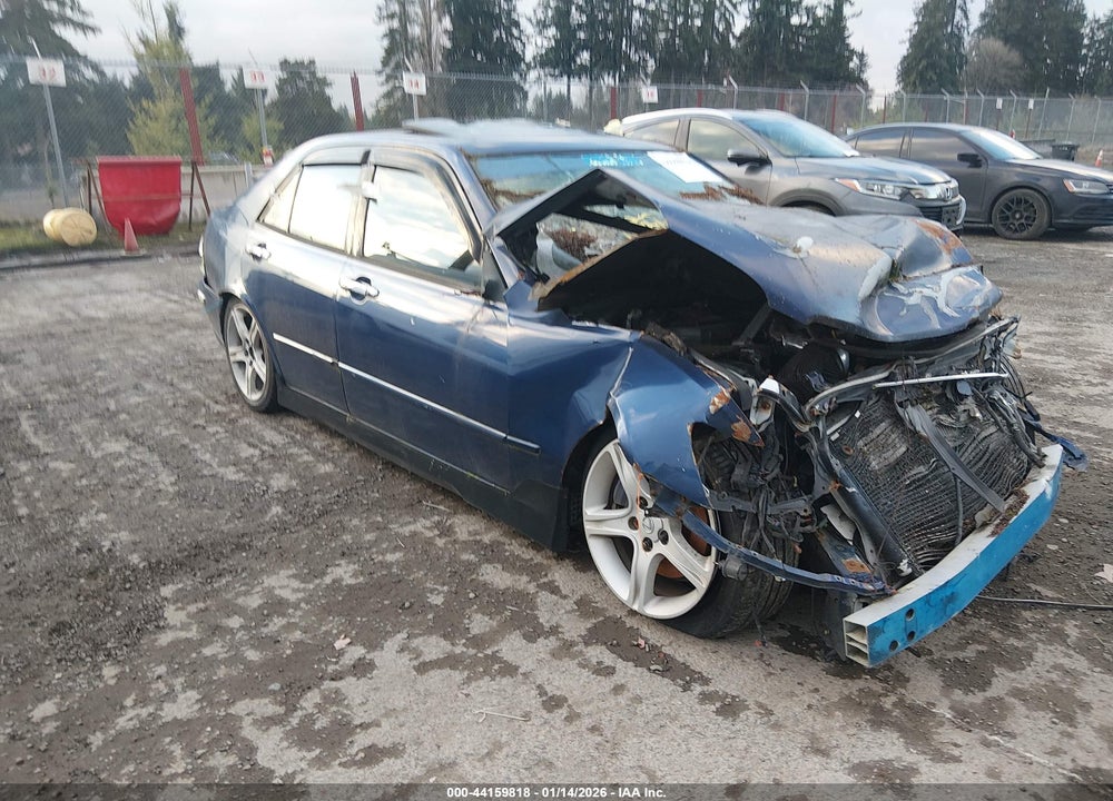 2002 LEXUS IS 300 VIN: JTHBD192620041211
