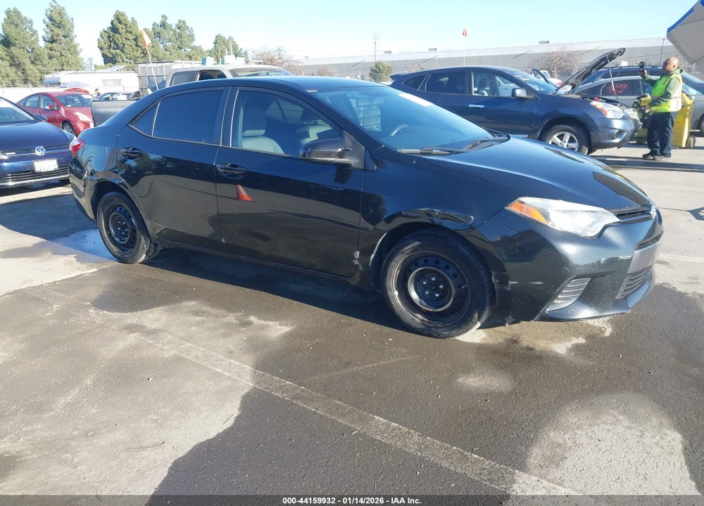 2016 TOYOTA COROLLA LE VIN: 5YFBURHE2GP401602
