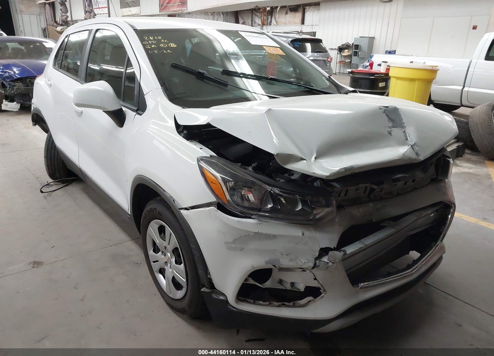 2019 CHEVROLET TRAX LS VIN: 3GNCJKSB0KL116316