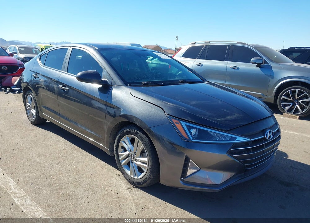 2020 HYUNDAI ELANTRA SEL VIN: 5NPD84LF1LH597409