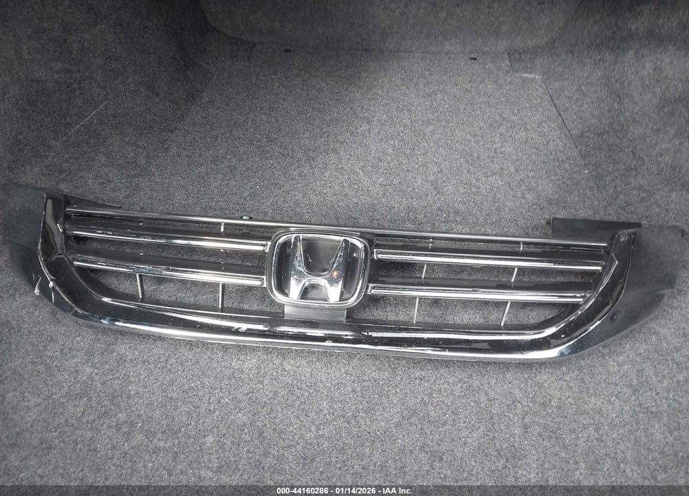 2015 HONDA ACCORD VIN: 1HGCR2F39FA201030