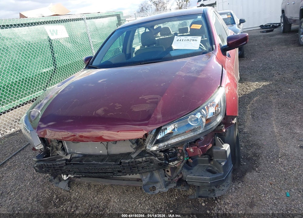 2015 HONDA ACCORD VIN: 1HGCR2F39FA201030