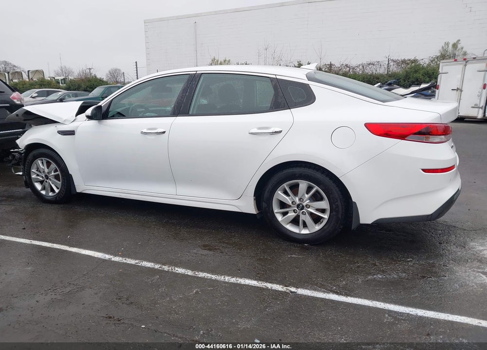 2019 KIA OPTIMA LX VIN: 5XXGT4L36KG276753