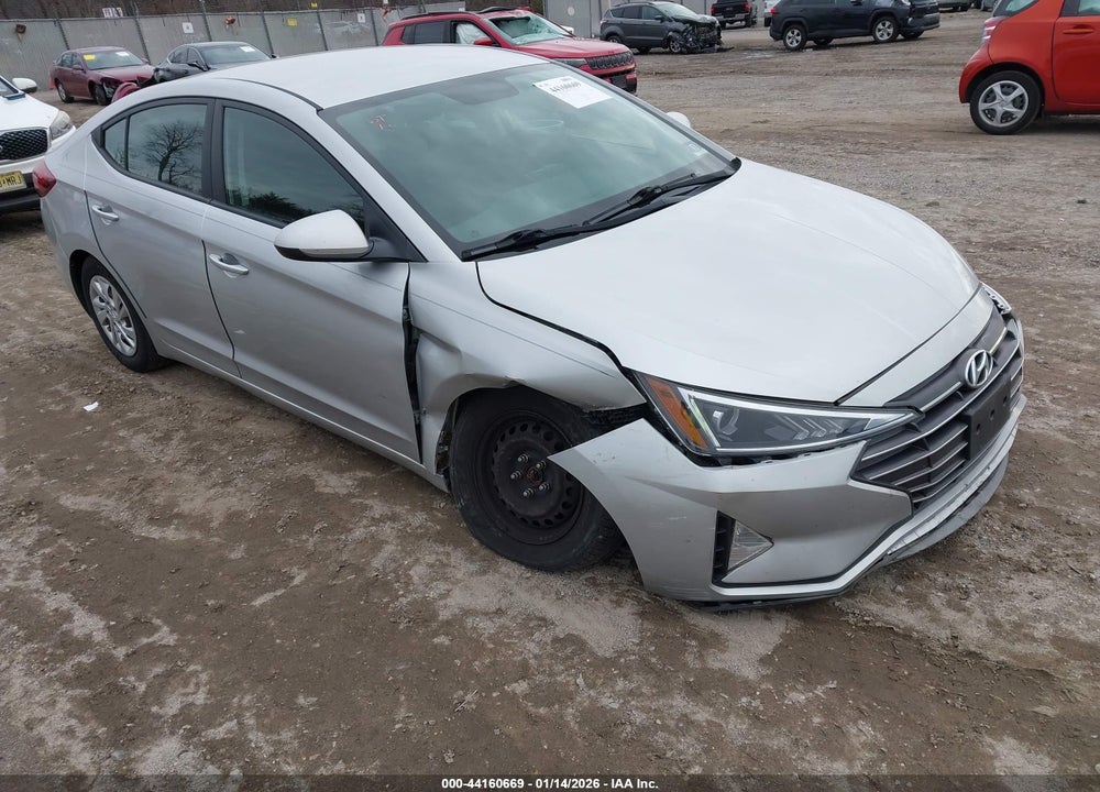 2019 HYUNDAI ELANTRA SE VIN: 5NPD74LF2KH454969