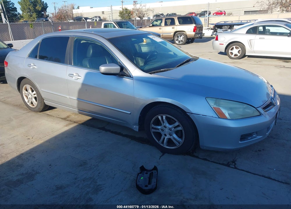 2003 HONDA ACCORD 3.0 EX VIN: 1HGCM66583A089047