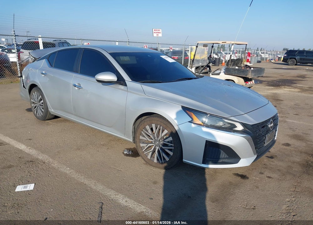 2023 NISSAN ALTIMA SV FWD VIN: 1N4BL4DV0PN328471