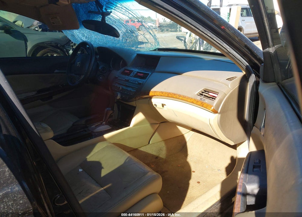 2010 HONDA ACCORD 2.4 EX-L VIN: 1HGCP2F86AA052442