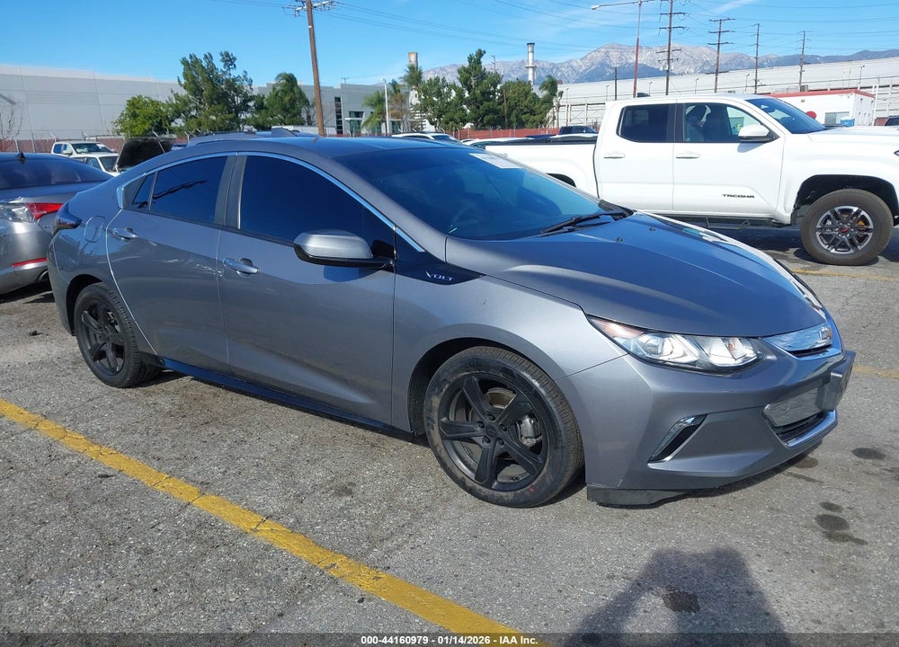 2018 CHEVROLET VOLT LT VIN: 1G1RC6S51JU125618